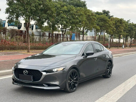 Mazda 3 IV (BP)