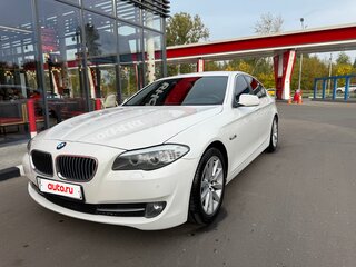 2012 BMW 5 серии 528i xDrive VI (F10/F11/F07), белый, 1950000 рублей, вид 1