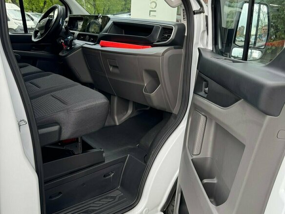 2026 Ford Transit Custom, белый, 5436000 рублей - вид 13