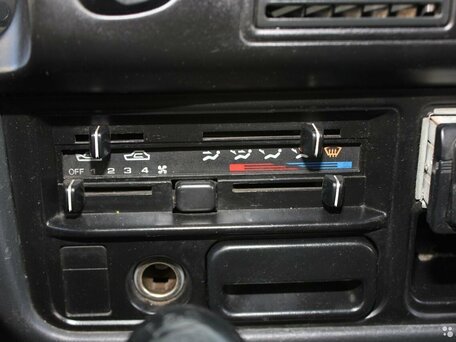 2012 Hyundai Porter, серебристый, 679000 рублей, вид 3