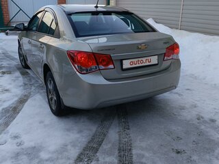2010 Chevrolet Cruze I, коричневый, 660000 рублей, вид 5