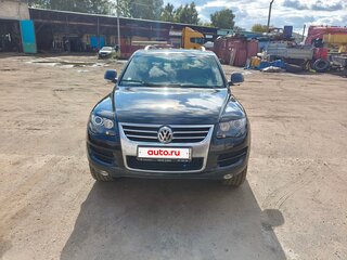 2008 Volkswagen Touareg I Рестайлинг, чёрный, 1750000 рублей, вид 1