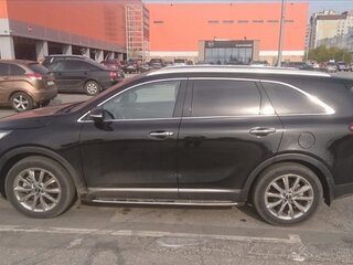 2017 Kia Sorento III Prime, чёрный, 3000000 рублей, вид 1