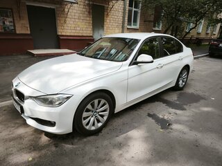 2013 BMW 3 серии 320i VI (F3x), белый, 1350000 рублей, вид 2