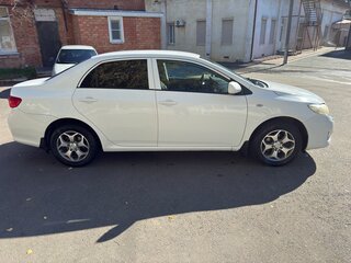 2008 Toyota Corolla X (E140, E150), белый, 800000 рублей, вид 2
