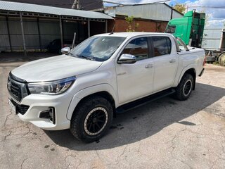 2018 Toyota Hilux VIII, белый, 3700000 рублей, вид 1