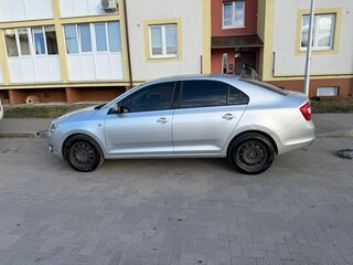 2017 Skoda Rapid I, серебристый, 950000 рублей, вид 2