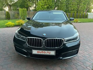 2017 BMW 7 серии Long 730Ld xDrive VI (G11/G12), чёрный, 4100000 рублей, вид 2