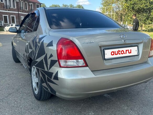 2001 Hyundai Elantra III (XD), золотистый, 350000 рублей - вид 14