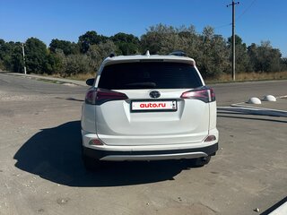2015 Toyota RAV4 IV (XA40) Рестайлинг, белый, 2300000 рублей, вид 5