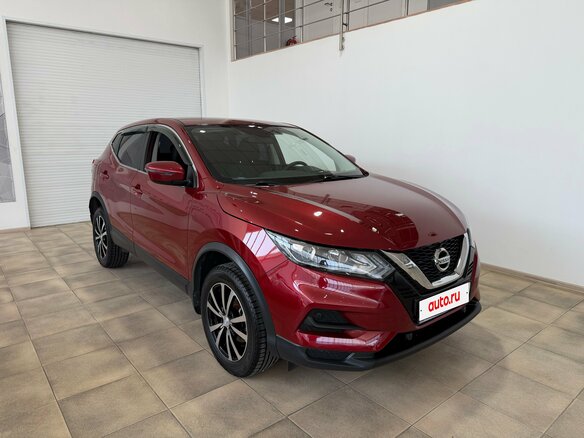 2020 Nissan Qashqai II Рестайлинг, красный - вид 3