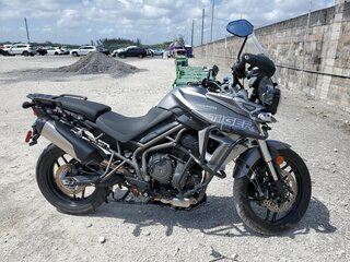 2018 Triumph Tiger 800, серый, 910000 рублей, вид 5