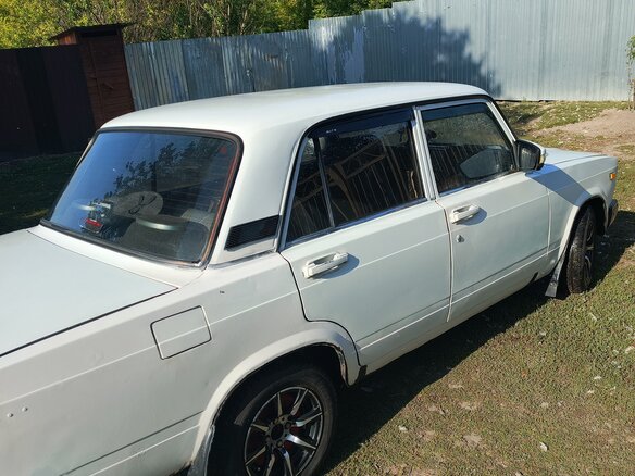 2006 Lada (ВАЗ) 2107, белый, 150000 рублей - вид 12