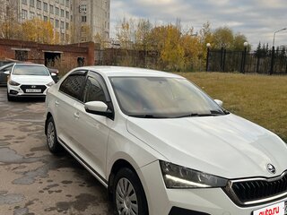 2020 Skoda Rapid II, белый, 1050000 рублей, вид 3