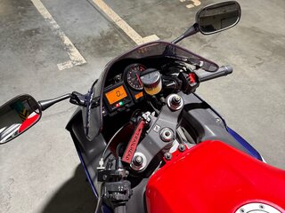 2000 Honda CBR 900RR Fireblade, красный, 485000 рублей, вид 5