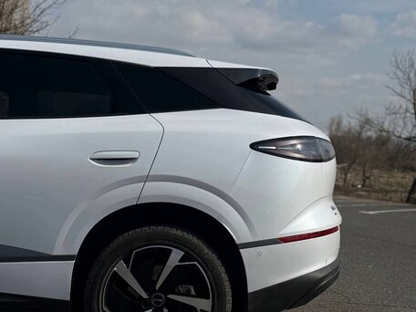 2025 BYD Sea Lion 06 DM-i 26.6 kWh, белый, 3600000 рублей, вид 3