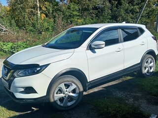 2019 Nissan Qashqai II Рестайлинг, белый, 1900000 рублей, вид 1