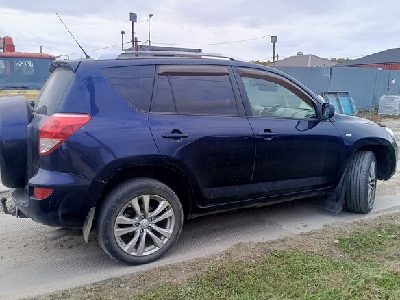 2005 Toyota RAV4 III (XA30), синий, 950000 рублей - вид 2