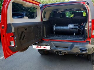2006 Hummer H3, красный, 2190000 рублей, вид 4