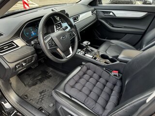 2023 JAC J7 I, жёлтый, 1299000 рублей, вид 5