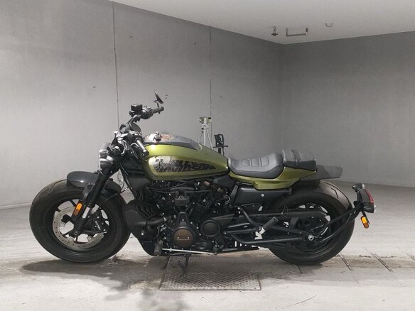 2023 Harley-Davidson Sportster S, зелёный, 1252000 рублей - вид 1