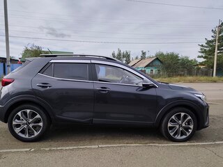 2019 Kia Stonic I, серый, 1750000 рублей, вид 2