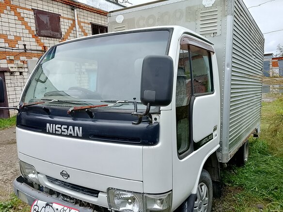 1993 Nissan Atlas, белый, 950000 рублей