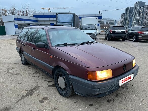 1991 Volkswagen Passat B3, красный, 150000 рублей - вид 2
