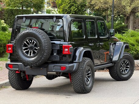 2026 Jeep Wrangler IV (JL) Рестайлинг, чёрный, 8290000 рублей, вид 2