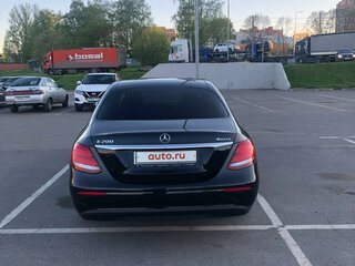 2017 Mercedes-Benz E-Класс 200 V (W213, S213, C238), чёрный, 2699000 рублей, вид 5