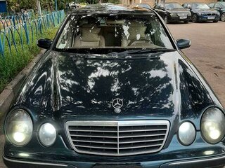 1999 Mercedes-Benz E-Класс 320 II (W210, S210) Рестайлинг, зелёный, 510000 рублей, вид 1