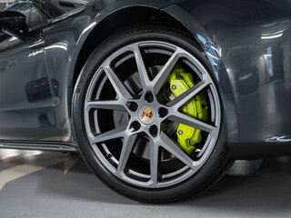 2025 Porsche Panamera 4 E-Hybrid III, серый, 20450000 рублей, вид 5