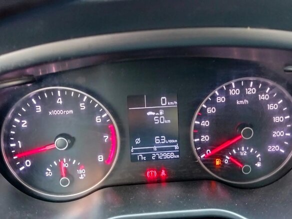 2017 Kia Rio IV, белый, 750000 рублей - вид 11