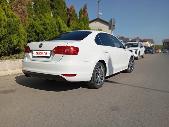 2012 Volkswagen Jetta VI, белый, 1110000 рублей - вид 5