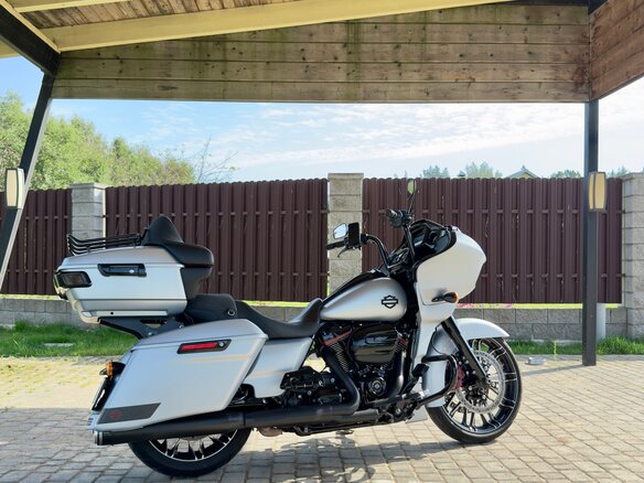 2017 Harley-Davidson Road Glide Special, серебристый, 1900000 рублей - вид 13