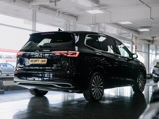 2022 Volkswagen Viloran I Рестайлинг, белый, 8290000 рублей, вид 2