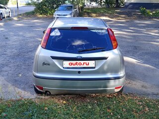 2004 Ford Focus I Рестайлинг, серебристый, 380000 рублей, вид 5