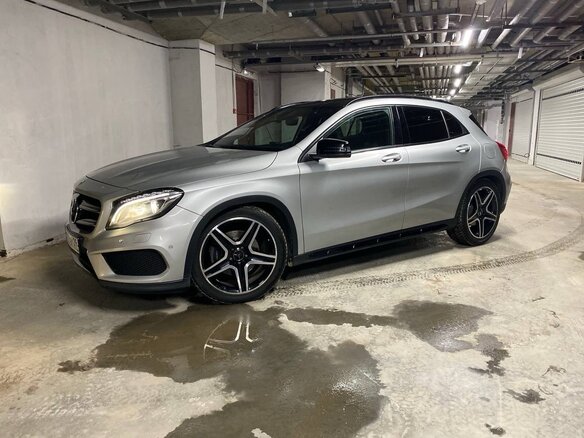 2014 Mercedes-Benz GLA 250 I (X156), серый, 1900000 рублей