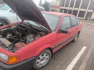 1989 Volkswagen Passat B3, красный, 200000 рублей, вид 1