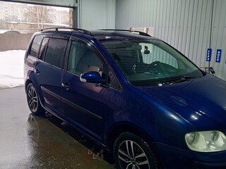 2004 Volkswagen Touran I, синий, 800000 рублей, вид 3