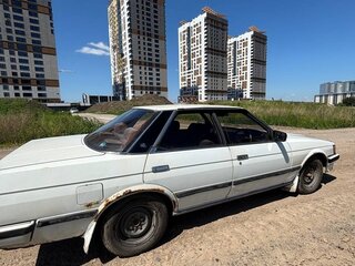 1987 Toyota Mark II V (X70), белый, 200000 рублей, вид 4