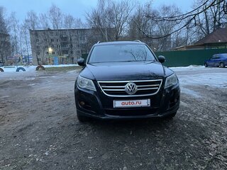 2010 Volkswagen Tiguan I, чёрный, 800000 рублей, вид 1