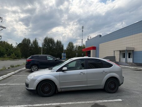 2007 Ford Focus II, серебристый, 330000 рублей, вид 5