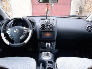 2011 Nissan Qashqai I Рестайлинг, белый, 1000000 рублей, вид 3