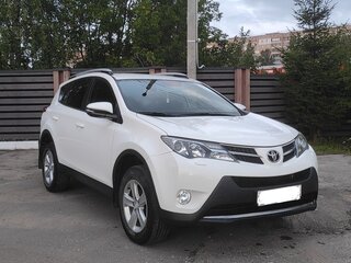 2014 Toyota RAV4 IV (XA40), белый, 2000000 рублей, вид 1
