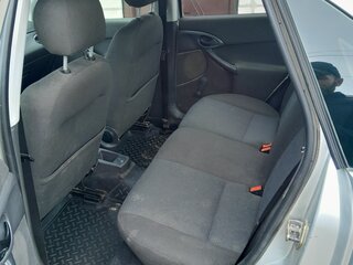 2005 Ford Focus I Рестайлинг, серебристый, 185000 рублей, вид 5