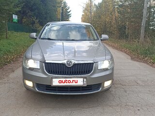 2011 Skoda Superb II, серый, 845000 рублей, вид 1