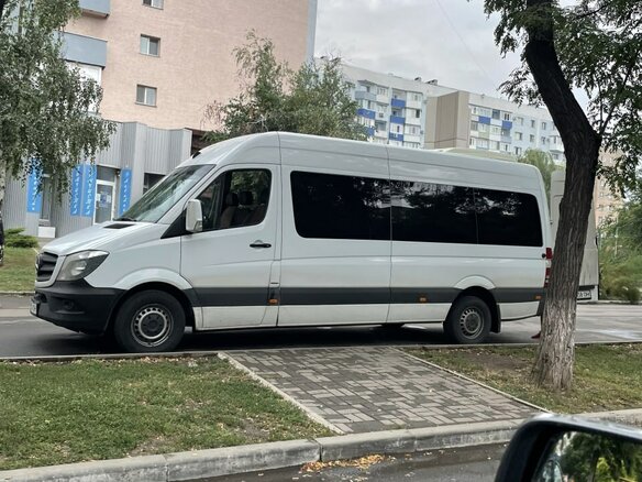2016 Mercedes-Benz Sprinter, белый, 2800000 рублей - вид 1