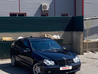 2001 Mercedes-Benz C-Класс AMG 32 AMG II (W203), чёрный, 950000 рублей, вид 2