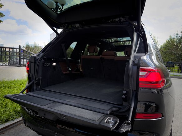 2019 BMW X7 30d I (G07), чёрный, 6800000 рублей - вид 21
